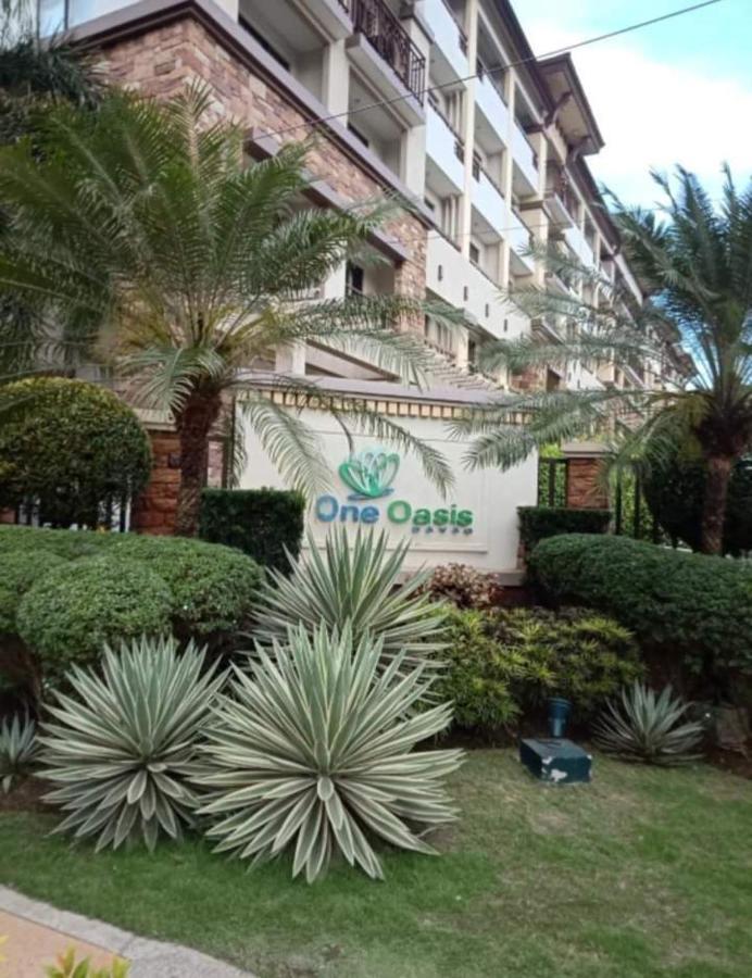 Cozy 2Br With Free Pool Beside Sm City Mall Davao Exterior foto